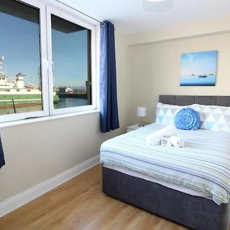 Lägenhet Executive Harbour Suites A Galway